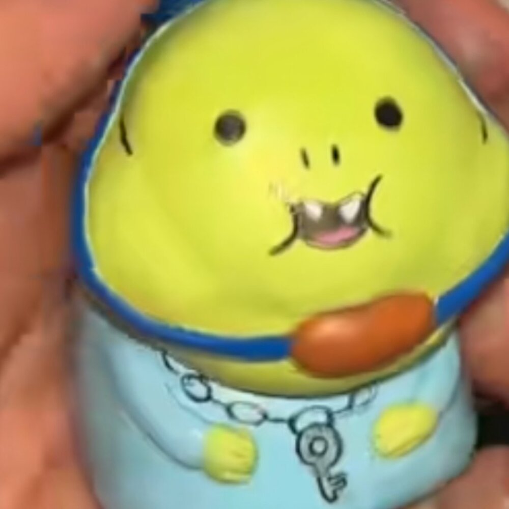 Meet your Posher, Luna